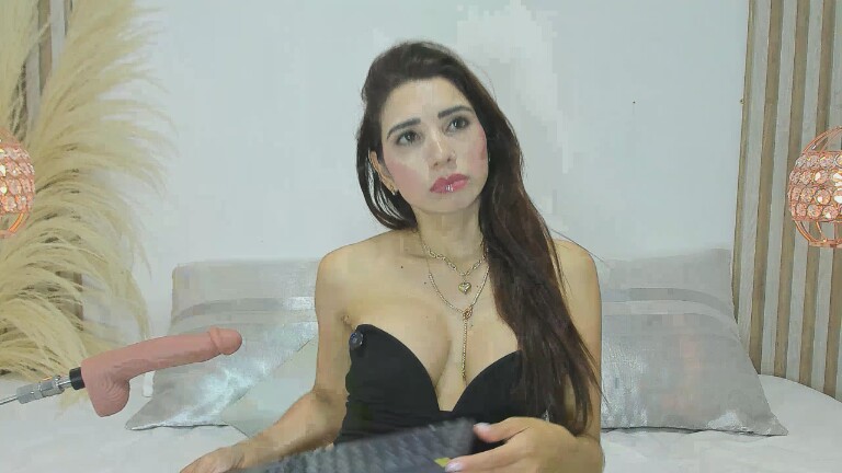 BellaSweet's Streamate show and profile