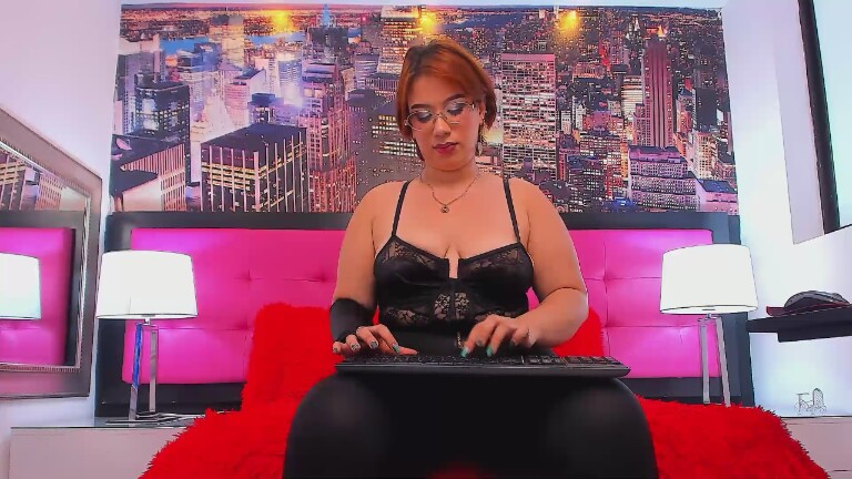 Millyjohnson's Streamate show and profile