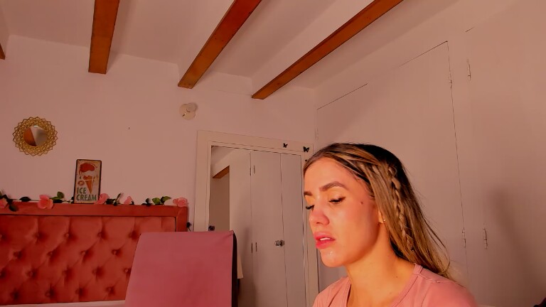 Ana_Saenz's Streamate show and profile