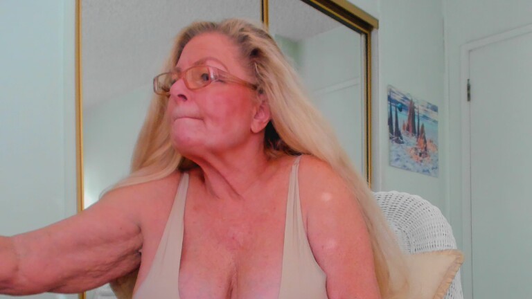 amberxxx's Streamate show and profile