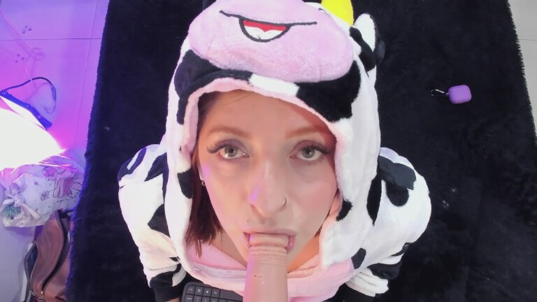 JulietaAlves's Streamate show and profile