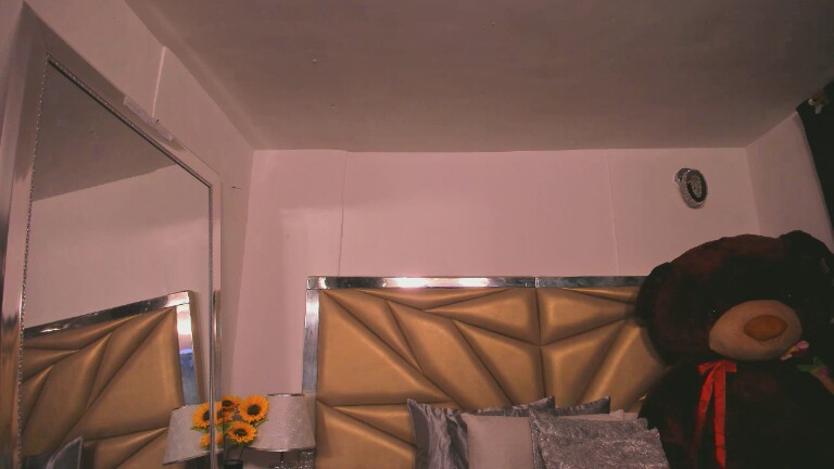 KarenDuval's Streamate show and profile