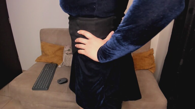 AliceeSecret's Streamate show and profile