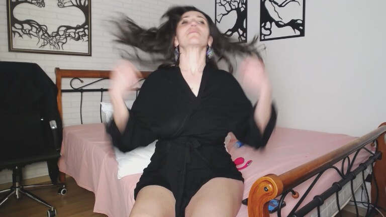 LEONAAx's Streamate show and profile