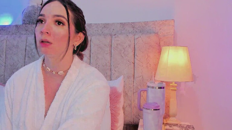 AmeliaCooperr's Streamate show and profile