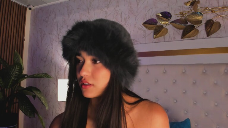 Mia_Ferreer's Streamate show and profile