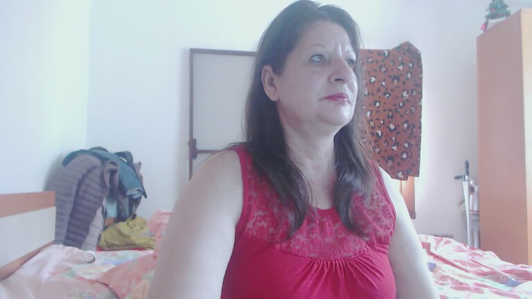 ExtasyMature's Streamate show and profile