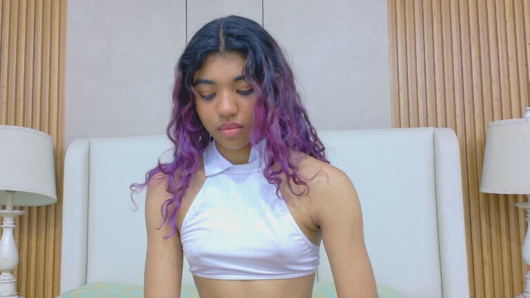 AlejandraOjeda's Streamate show and profile