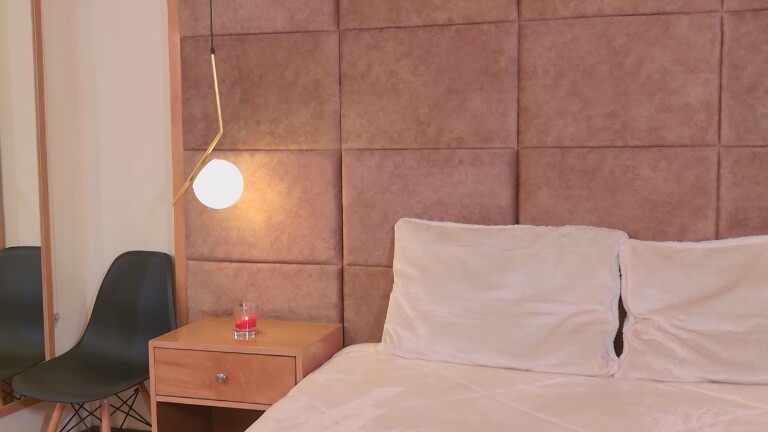 ArianaSole's Streamate show and profile