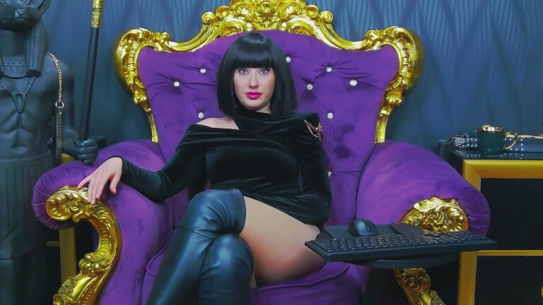 LaraMaeve's Streamate show and profile