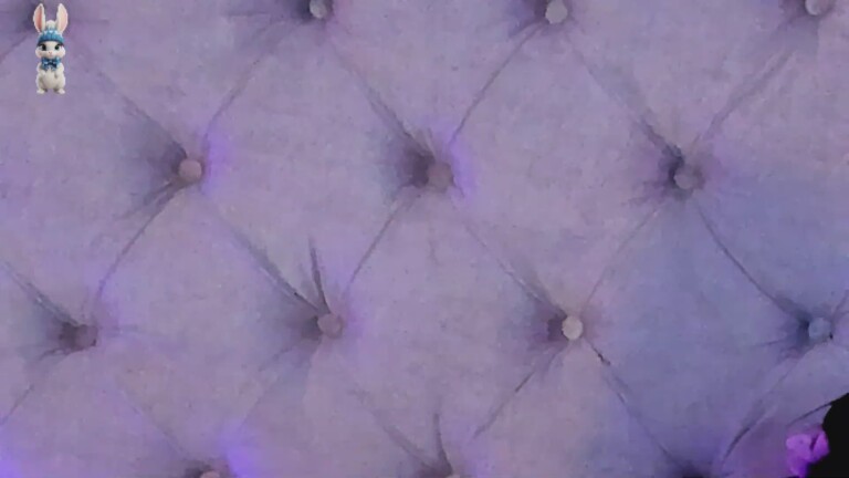 LucyLunne's Streamate show and profile