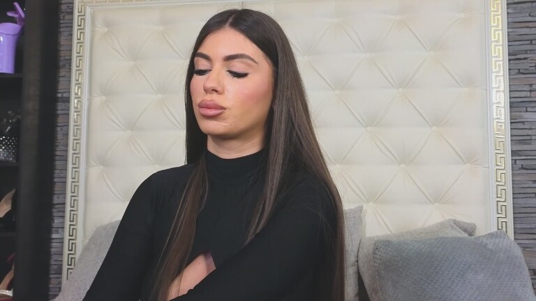 RoseVanessa's Streamate show and profile