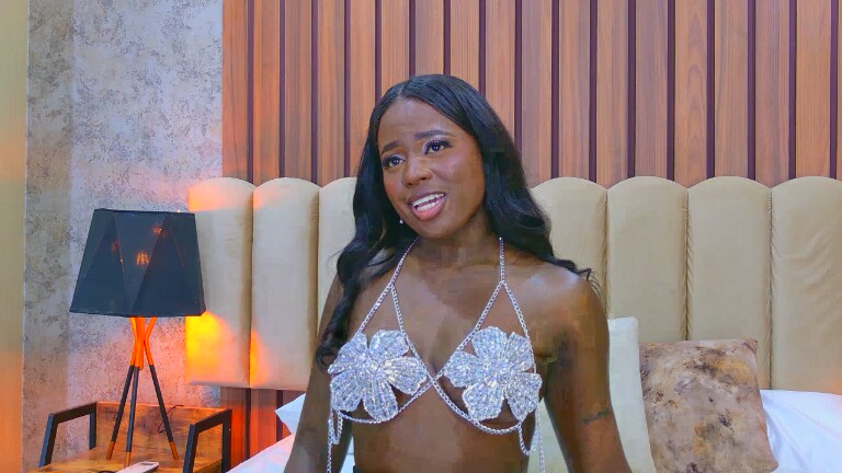 EmmyMonroe's Streamate show and profile