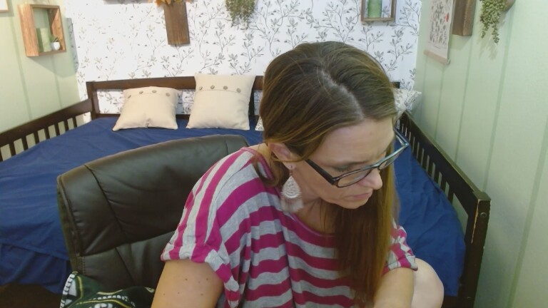 GeminiLoveXO's Streamate show and profile