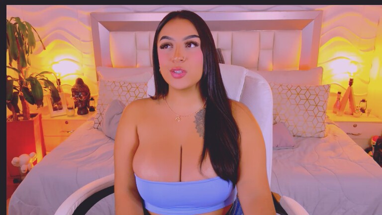 MartinaPiero's Streamate show and profile