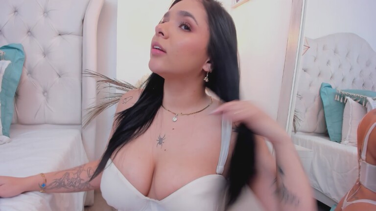 StephanieRamirez's Streamate show and profile