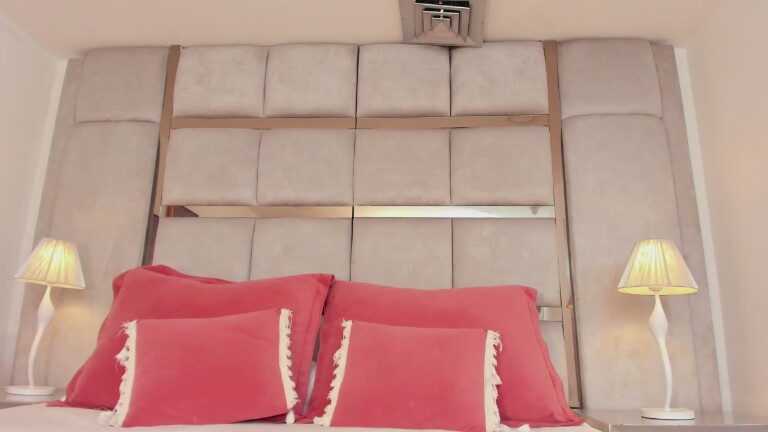 AliceRogerss's Streamate show and profile