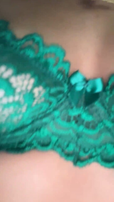 LiaSinclair's Streamate show and profile