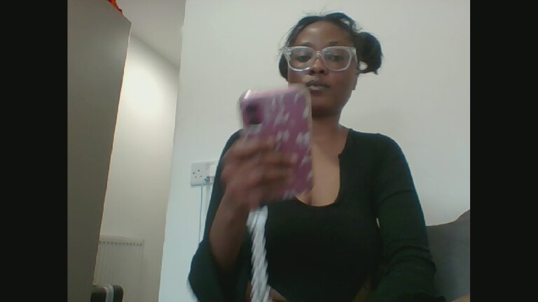 Alexshuttle's Streamate show and profile