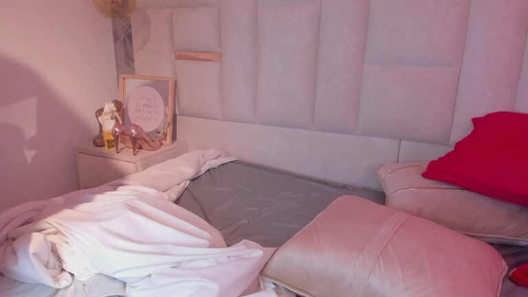 imxalaya's Streamate show and profile