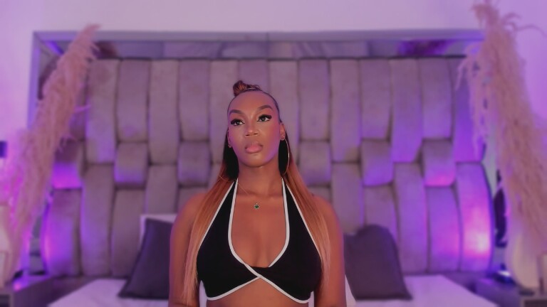 ChaynnaCooper's Streamate show and profile