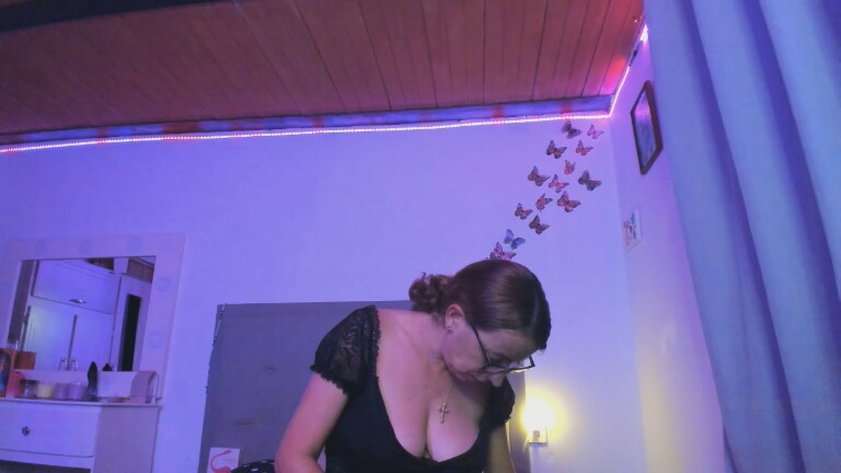 Lunajolie's Streamate show and profile
