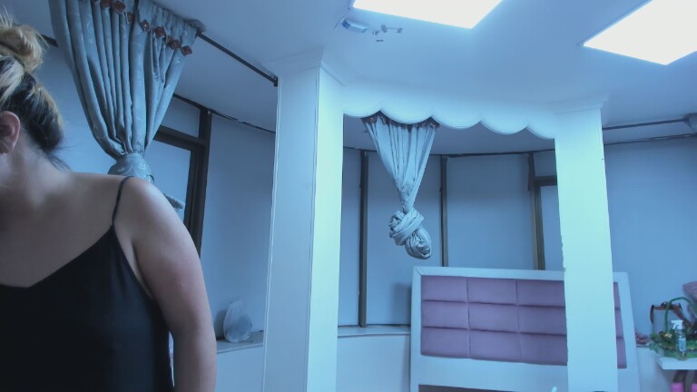 evee_s's Streamate show and profile