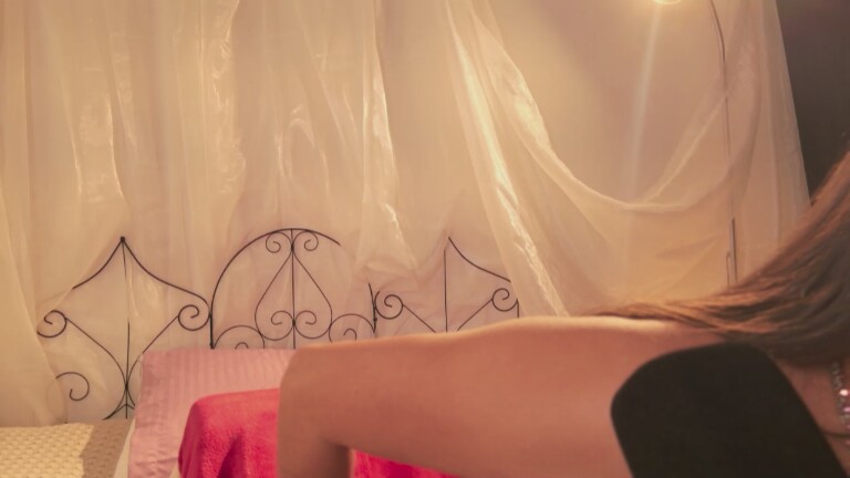 HaileyBunny_18's Streamate show and profile