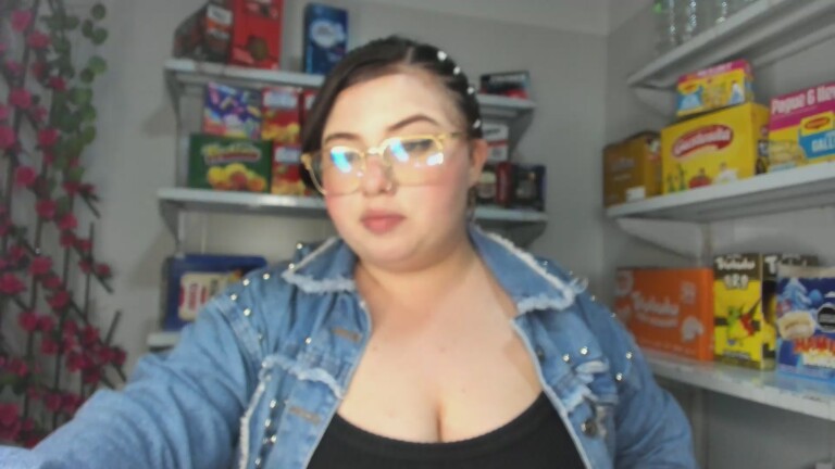 KittyBmss's Streamate show and profile