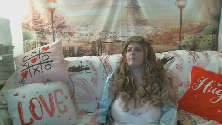 lovehollyann's Streamate show and profile