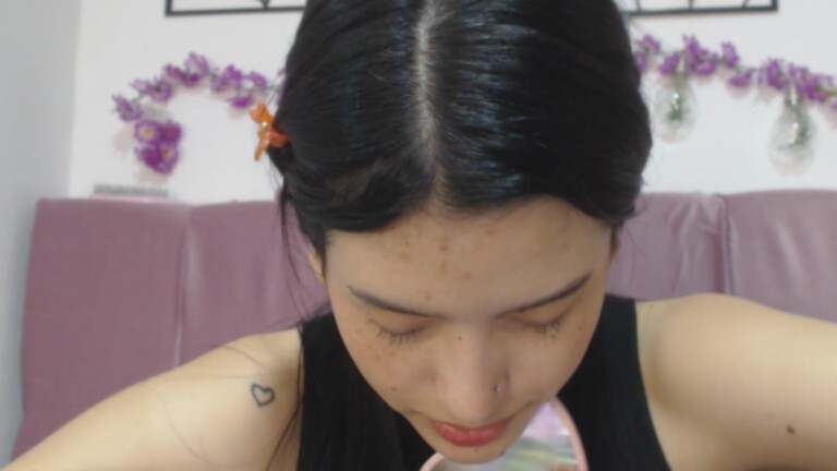 ZakuraPrincess's Streamate show and profile