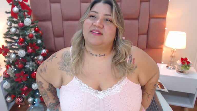 Evaverse's Streamate show and profile