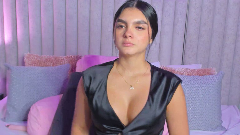 SamiLewis's Streamate show and profile