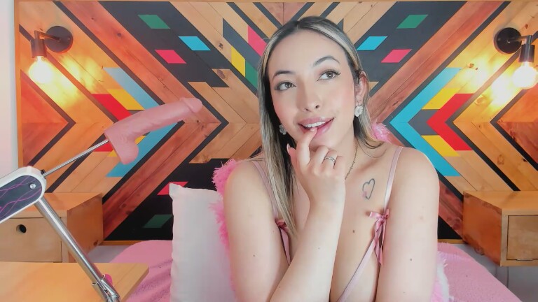 CelesteRiioz's Streamate show and profile