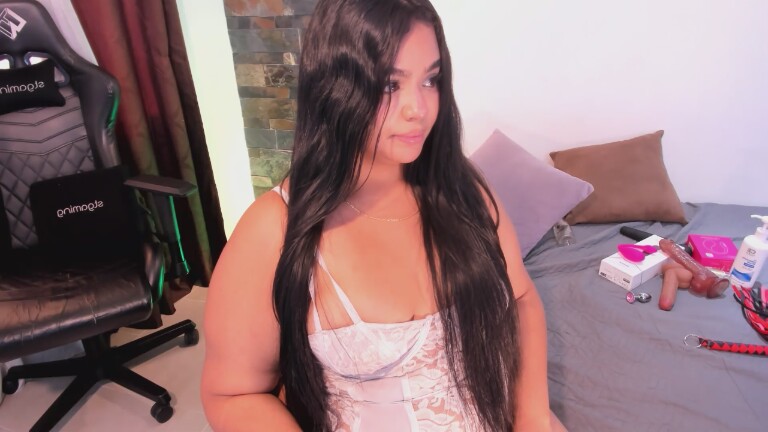 Samantha_West's Streamate show and profile