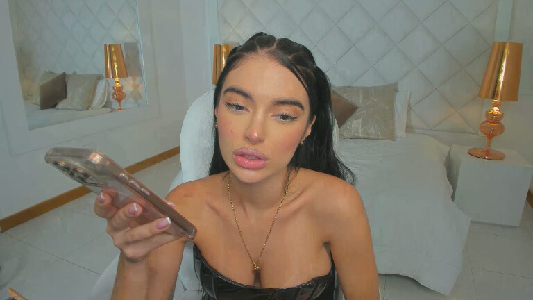 Sussan_White's Streamate show and profile