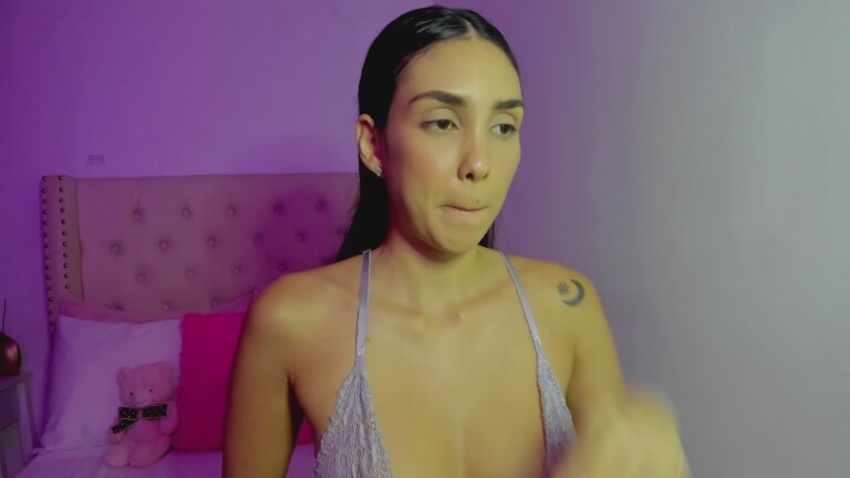 SoyLili's Streamate show and profile