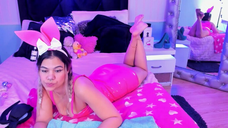 AngelinaDustin's Streamate show and profile