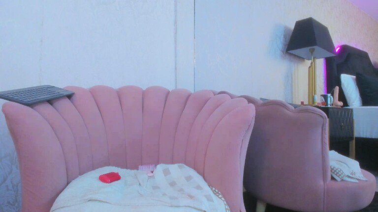 MaddyMorgan's Streamate show and profile