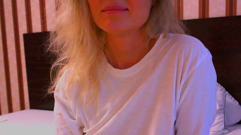 xShineLanax's Streamate show and profile