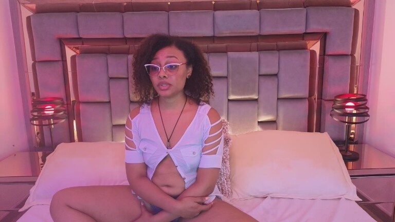 JorjaSaenz's Streamate show and profile