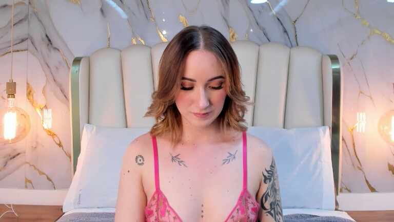 HannahLane's Streamate show and profile