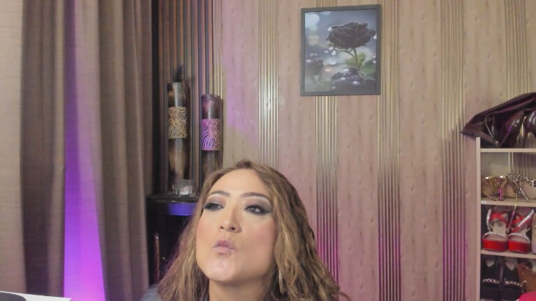 AdeleMour's Streamate show and profile