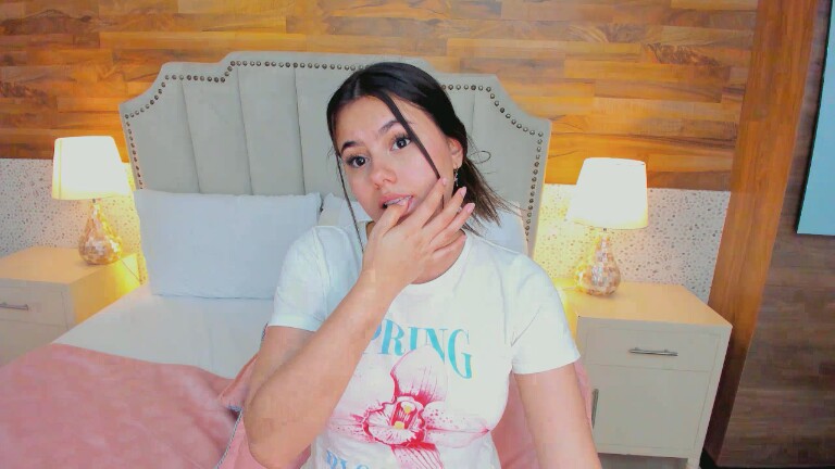 SusyLuv's Streamate show and profile