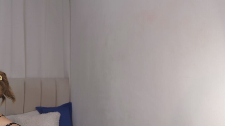 SophiaJohnes's Streamate show and profile