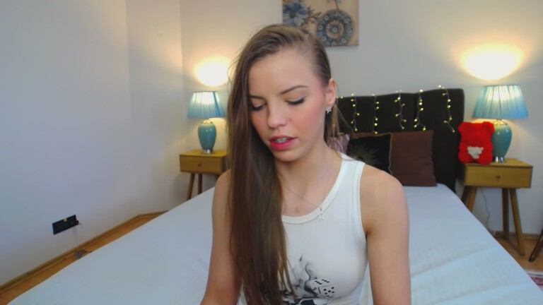 xKYM's Streamate show and profile