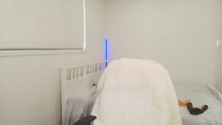 BellaHarperxo's Streamate show and profile