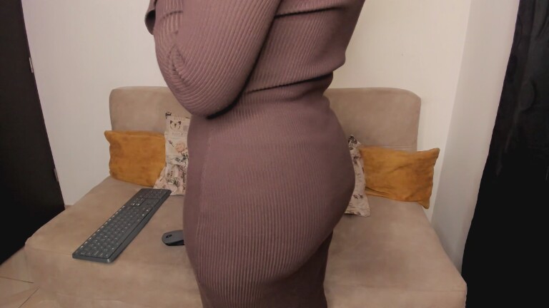 AliceeSecret's Streamate show and profile