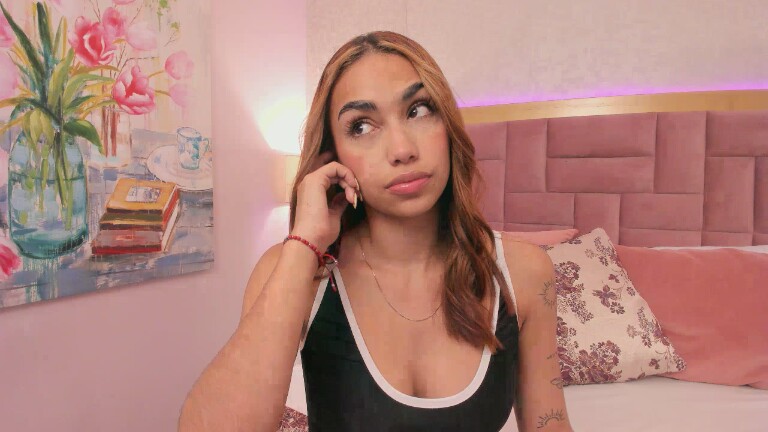 AnnieAdaams's Streamate show and profile