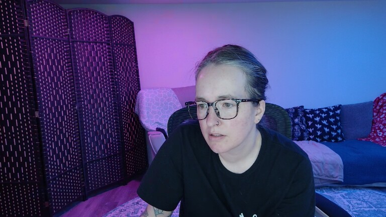 FoxyFarrah's Streamate show and profile